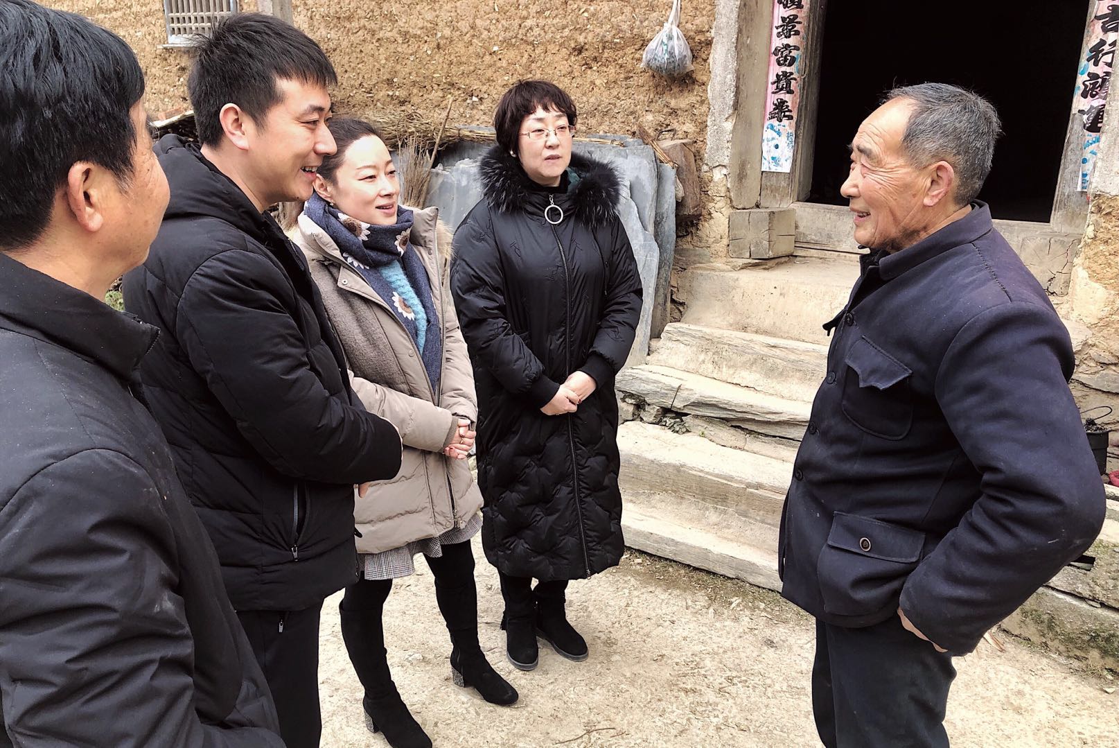 陕西金年会集团赴旬阳县双河镇走访慰问送温暖