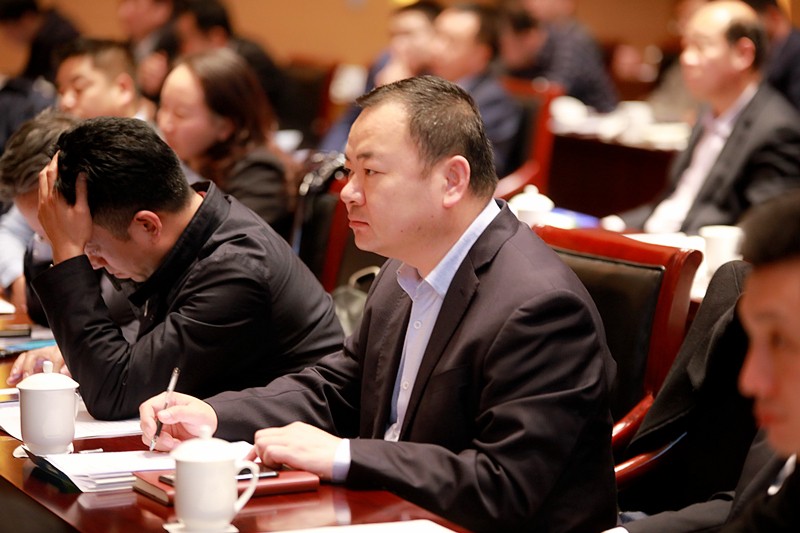 陕西金年会集团2019年工作会议暨一届三次职代会侧记