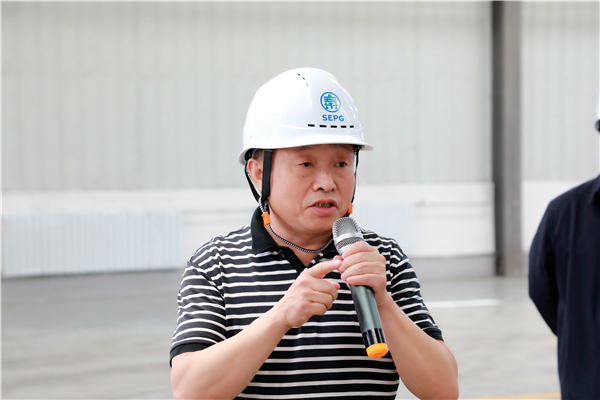 陕西金年会集团复工复产促增长项目观摩会议与会人员走进大秦国源三秦金年会秦国园区在榆项目