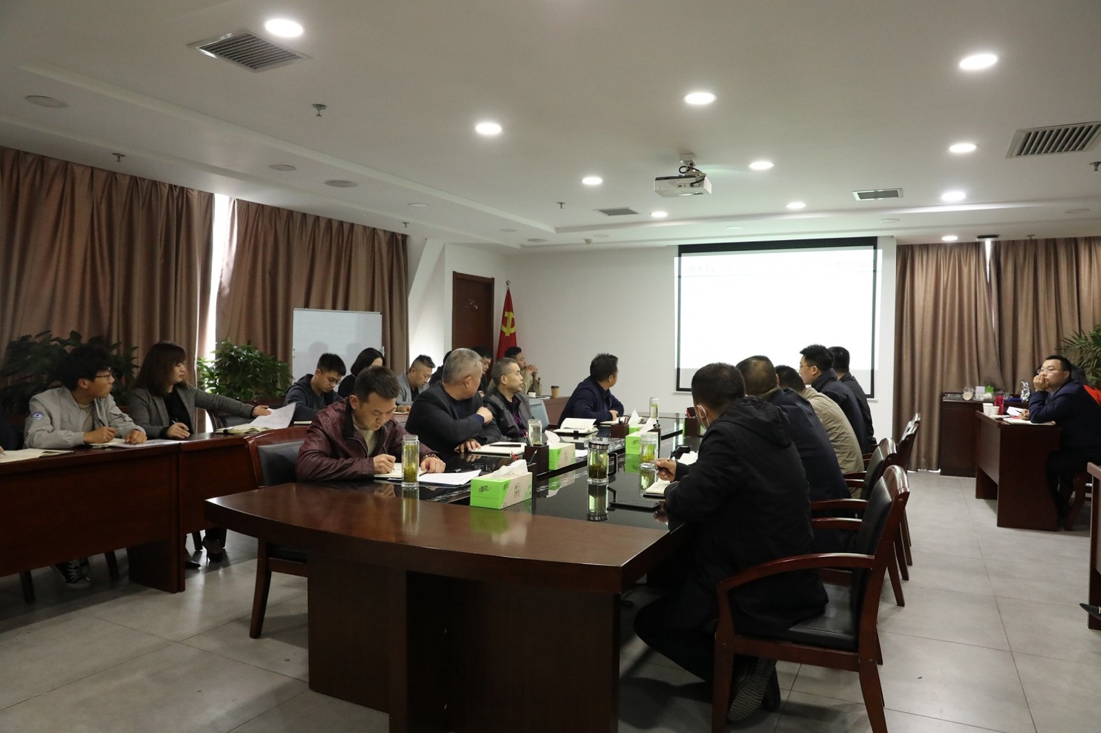 水环境公司铺排部署2021年安全金年会工作