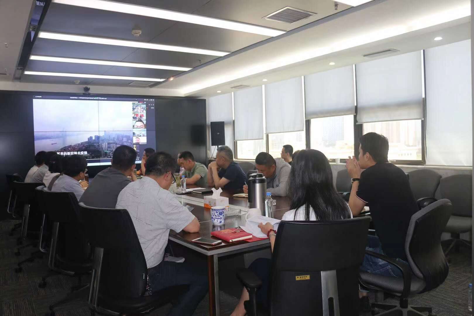 水环境公司进杏装安全出产月”活动启动典礼