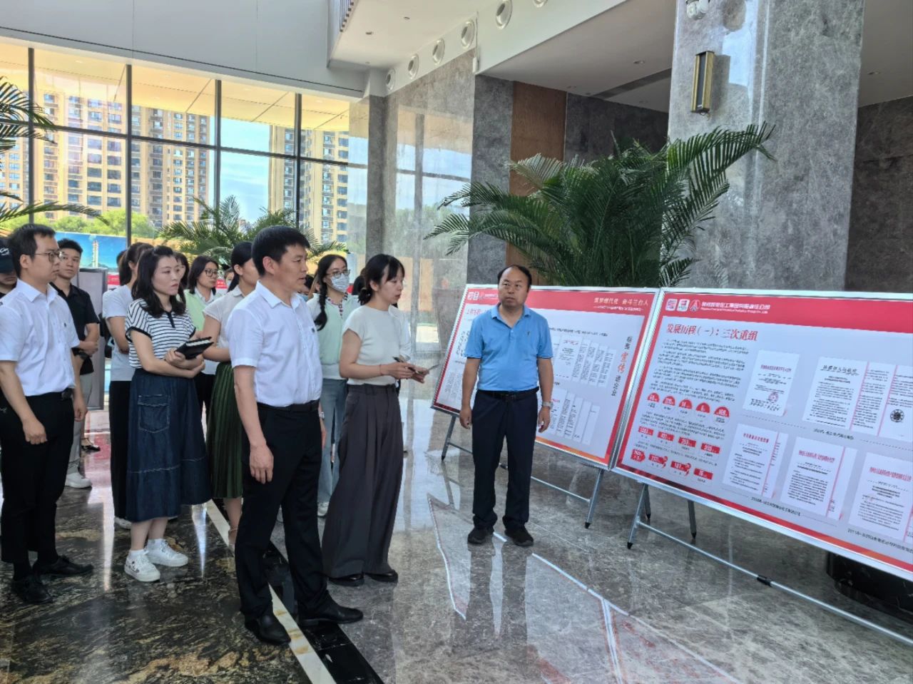 陕西金年会集团组织参观“档案宣传进企业」毓览