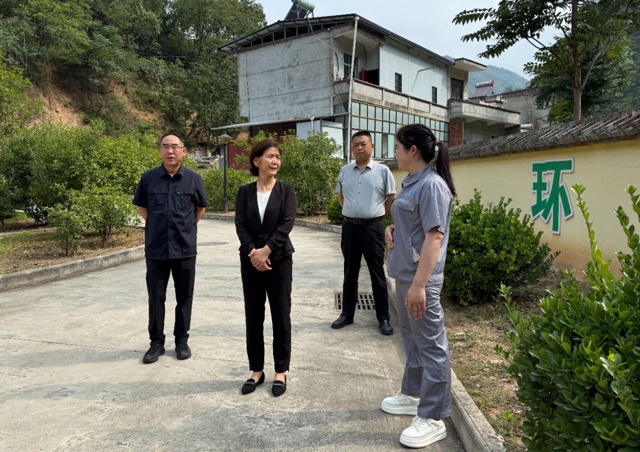 省总工会赴陕西金年会集团水环境公司项目一线发展“夏送清冷”慰问活动